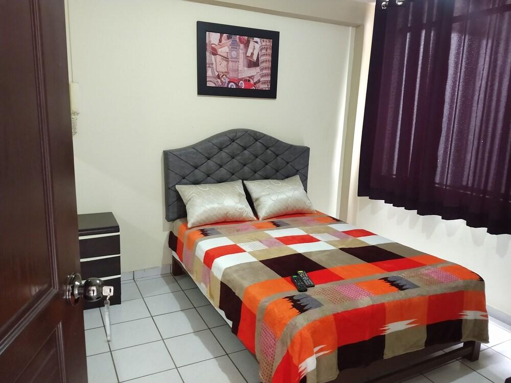 Hostal Lima Norte