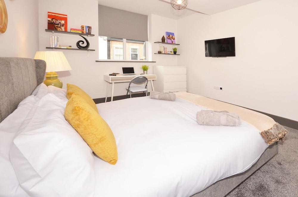 Townhouse Plus @ London Road Stoke