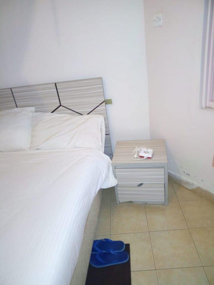 Kogelo Village Resort