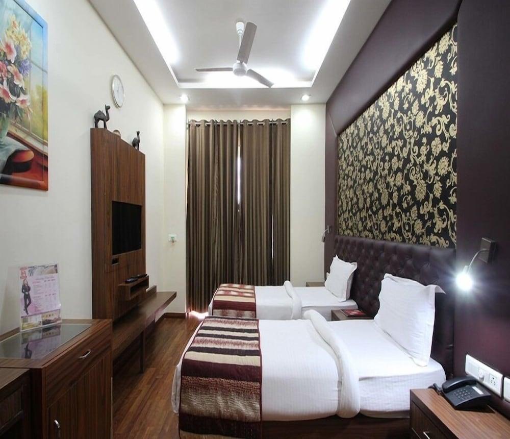 Pacific Hotel Gurgaon