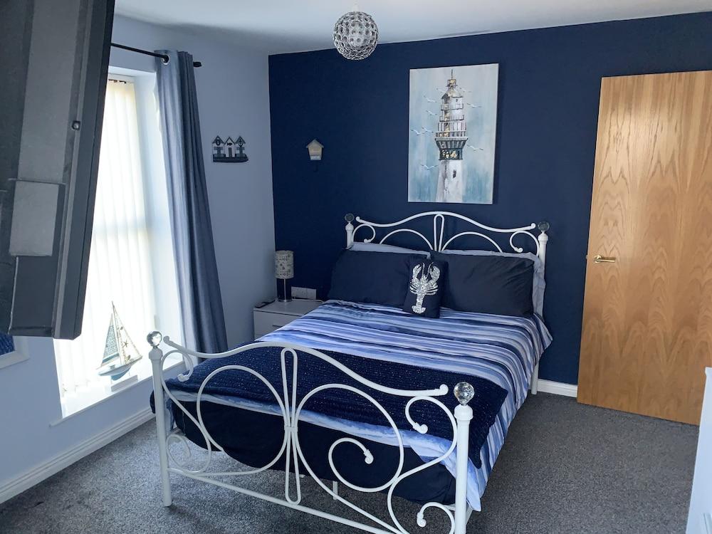 Harbour View Luxury Comfortable Holiday Apartment