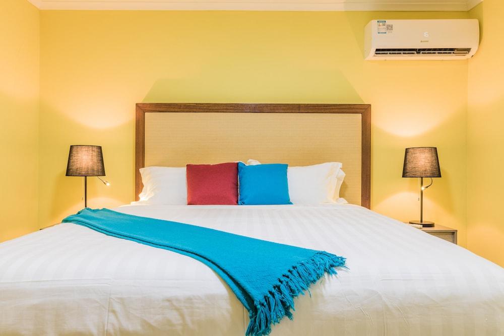 Rooi Santo Apartments