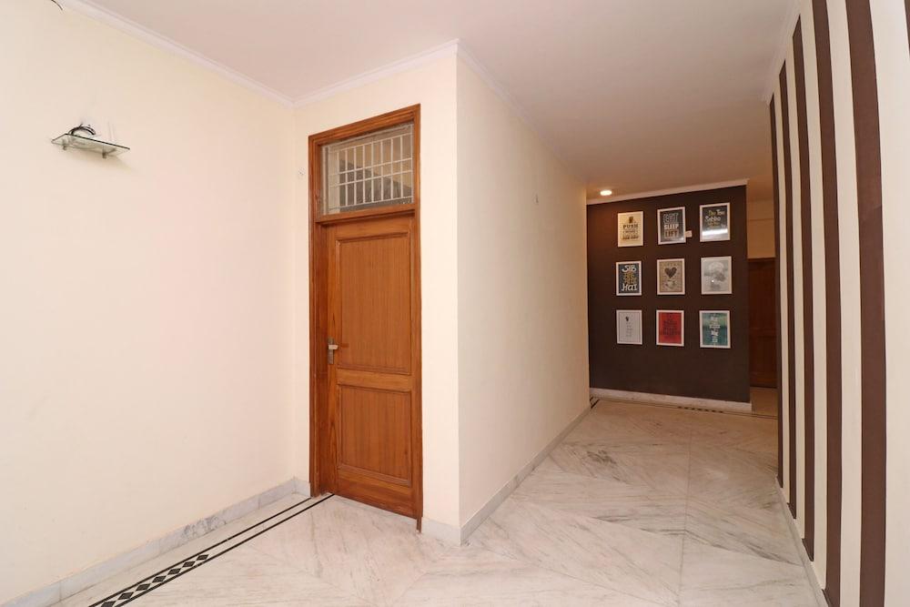 Hotel Vizima Crossroard 45