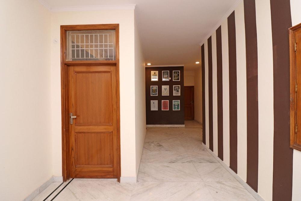 Hotel Vizima Crossroard 45