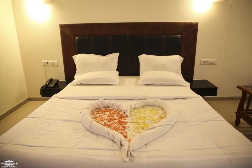 Krishna Resorts and Water Park