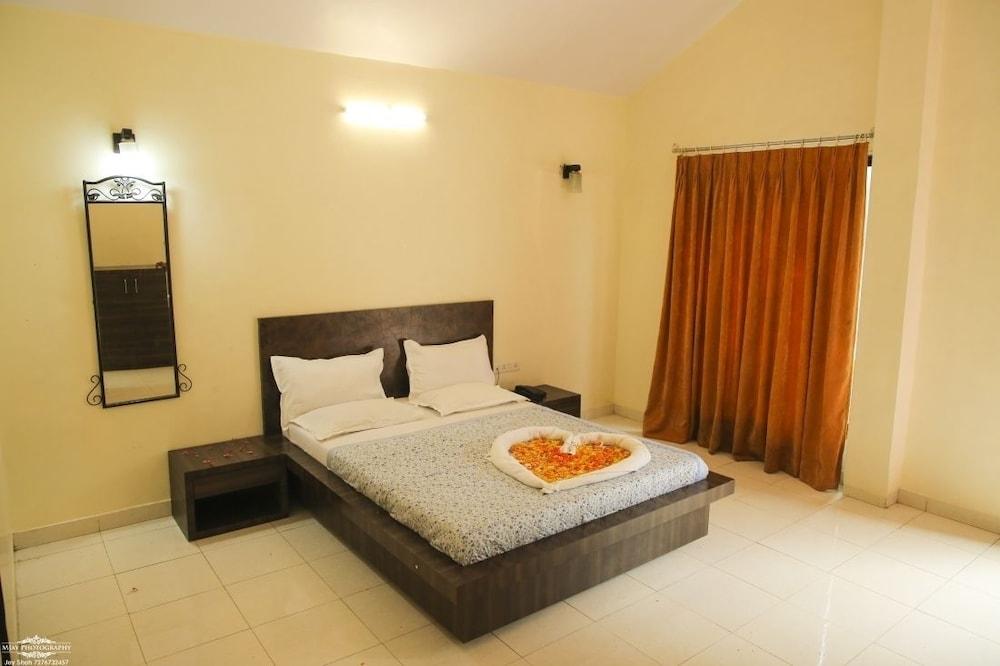 Krishna Resorts and Water Park