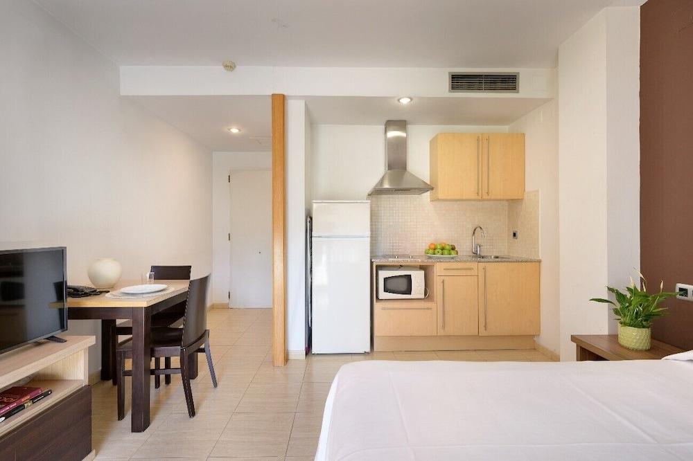 SG Marina 54 Apartments