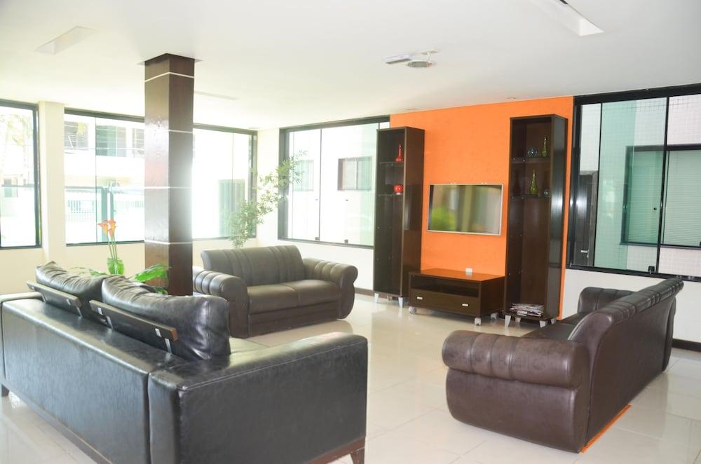 Thanharu Praia Hotel