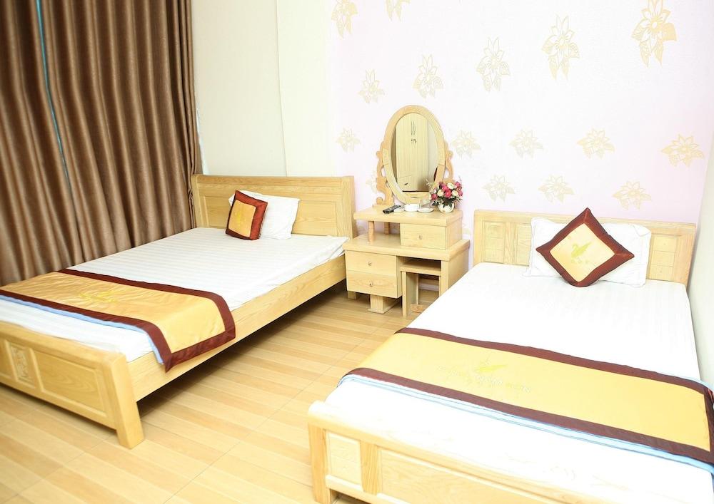 Nam Son Hotel