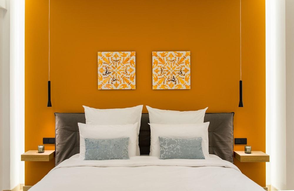 Pinacota Suites Athens