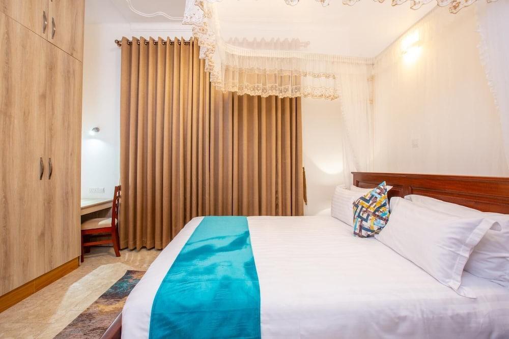 Caran Hotel Apartments