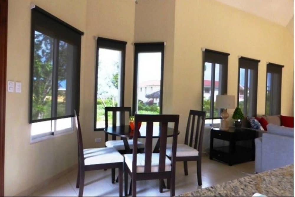 Two Bedroom With Jaccuzi Gated