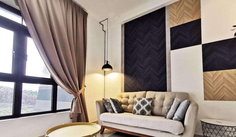 Meridin Medini Homestay