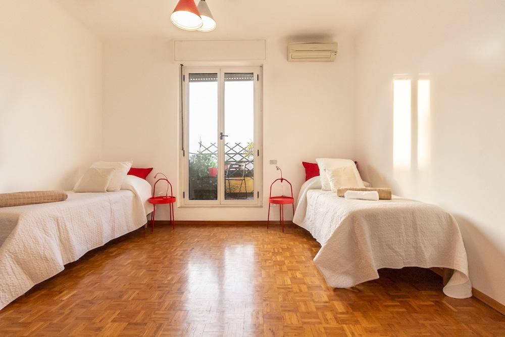 Alessia's Flat Isola