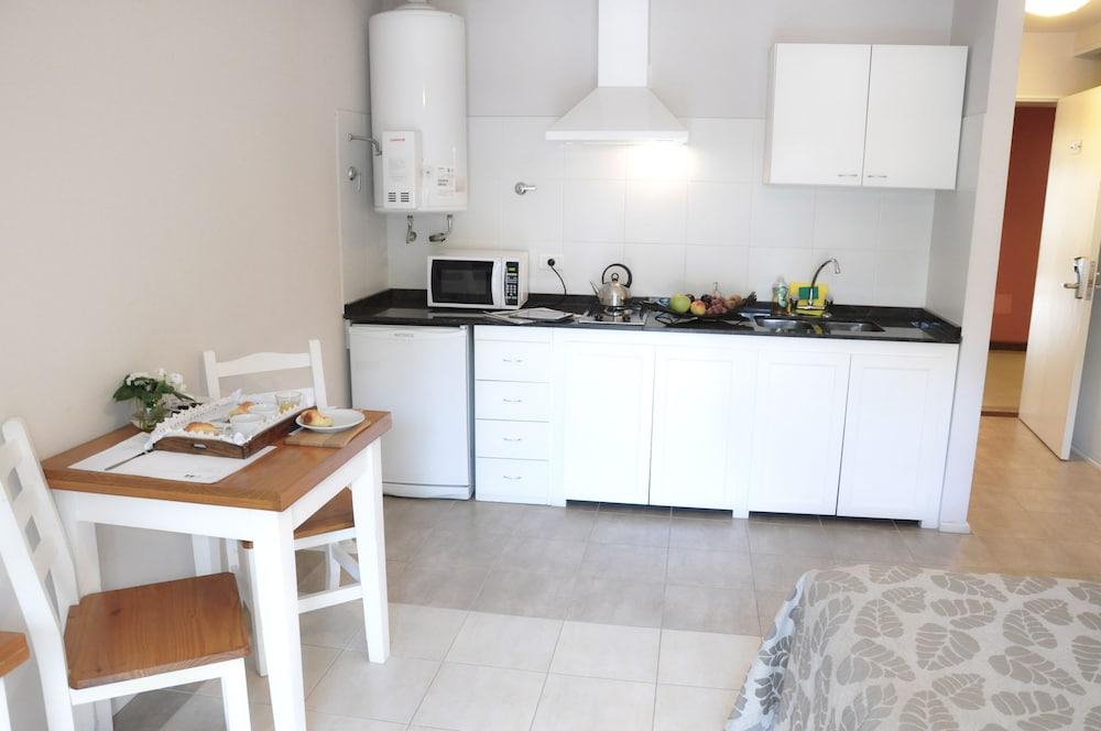 Green Sea Apart Hotel