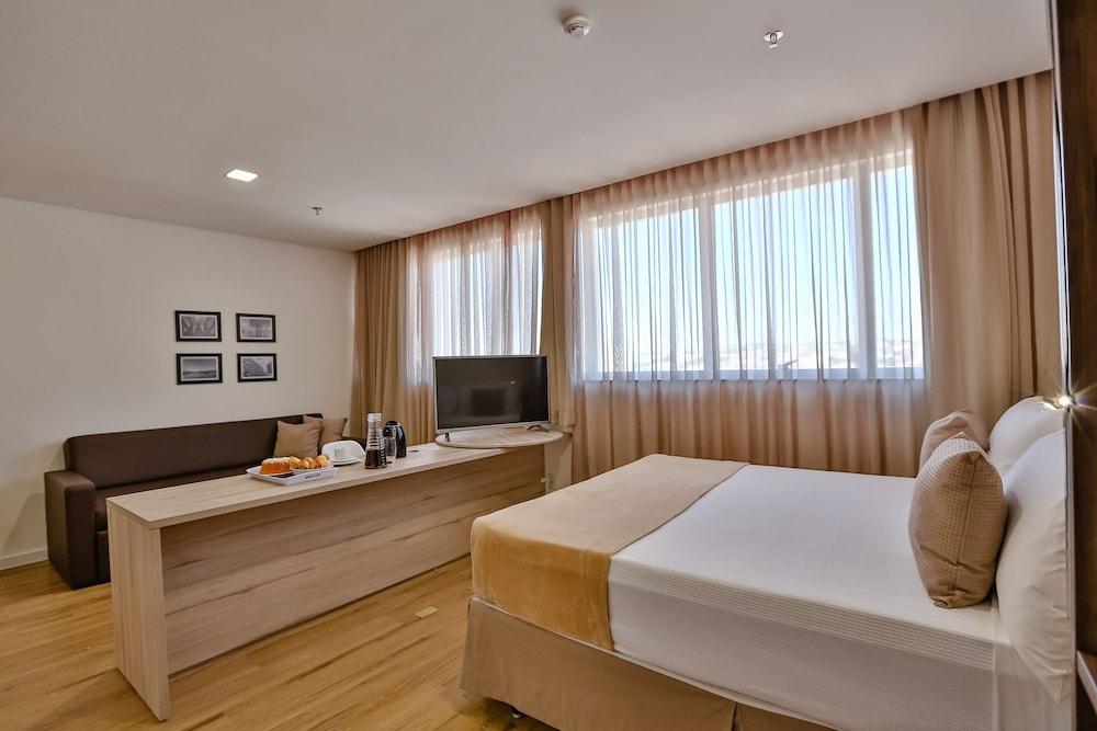 Nobile Inn London Anápolis