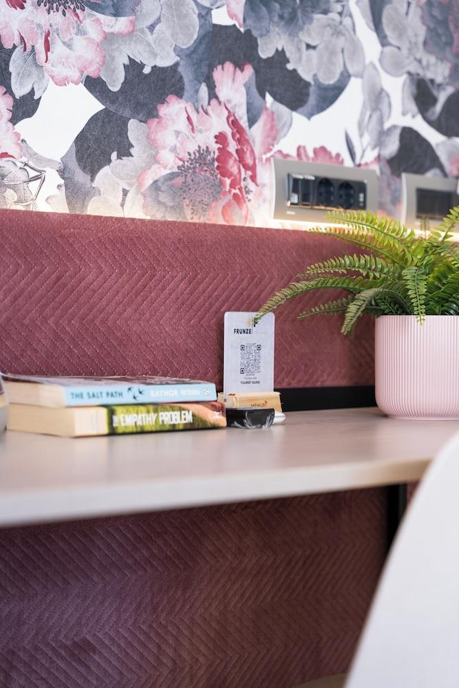 Frunze Luxury Apartments