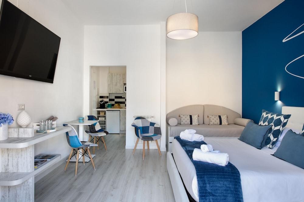 Les Suites des Tout le Monde