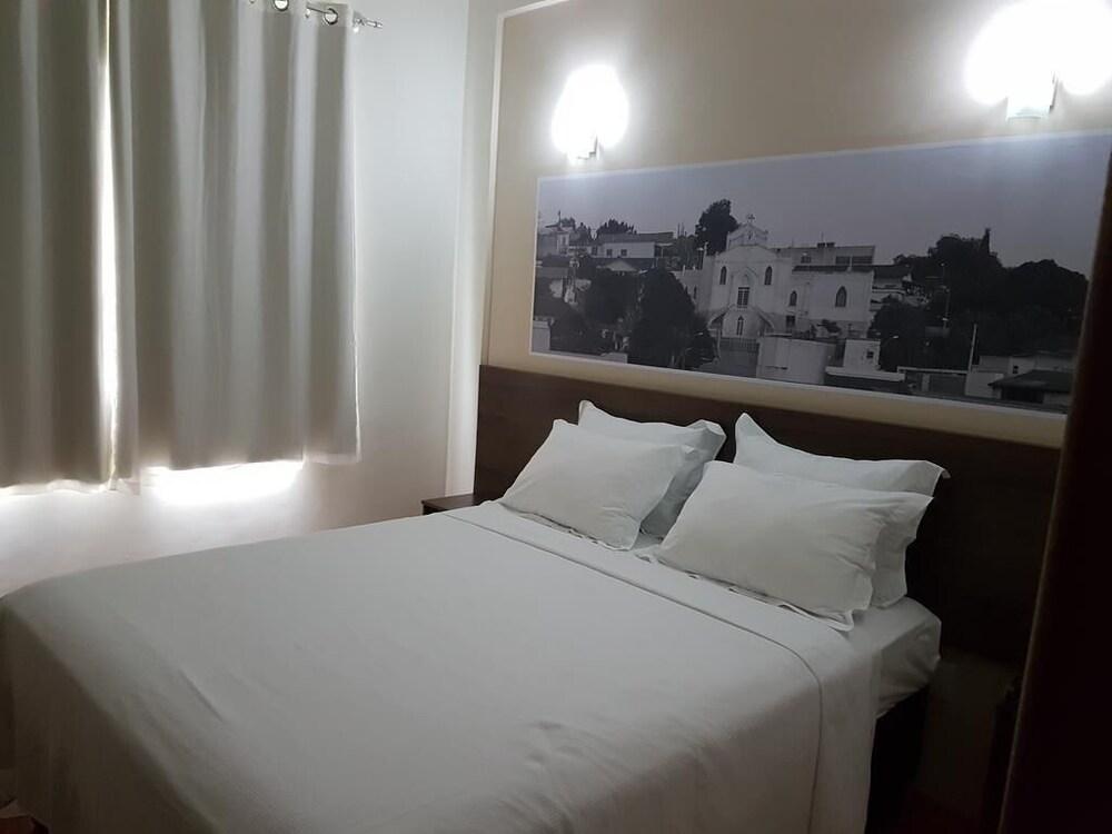 Hotel e Restaurante 494 Ltda