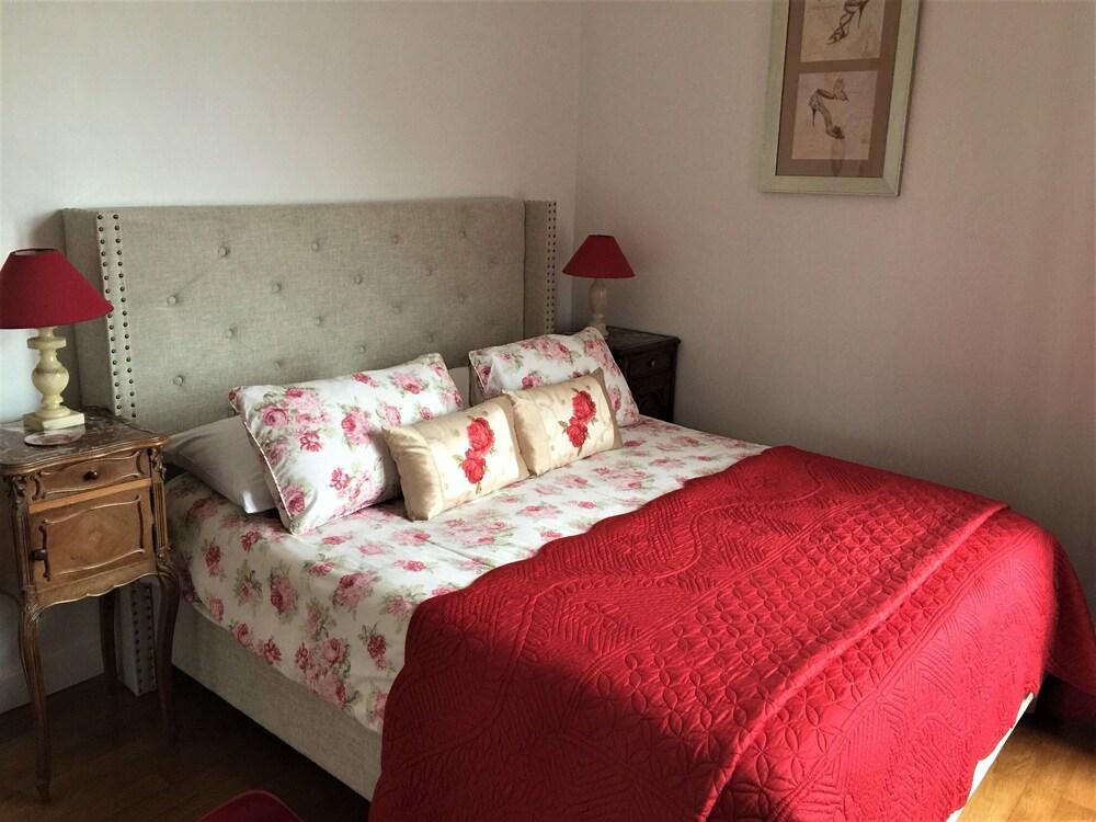 Vue du Château D'excideuil