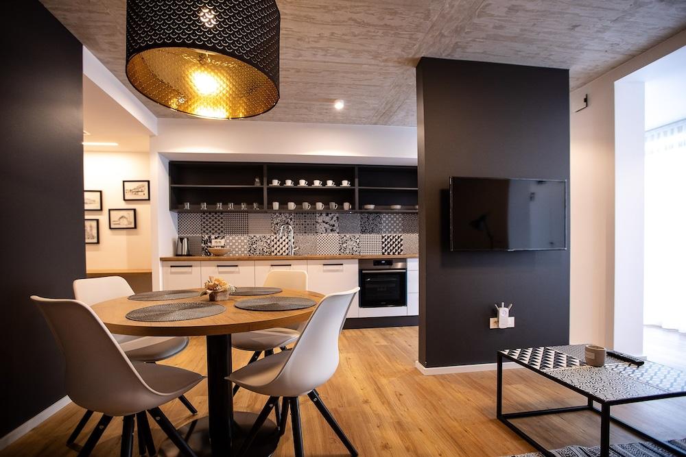 Postcard City Apartments