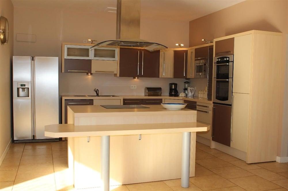 Luxury Villa Near Marbella