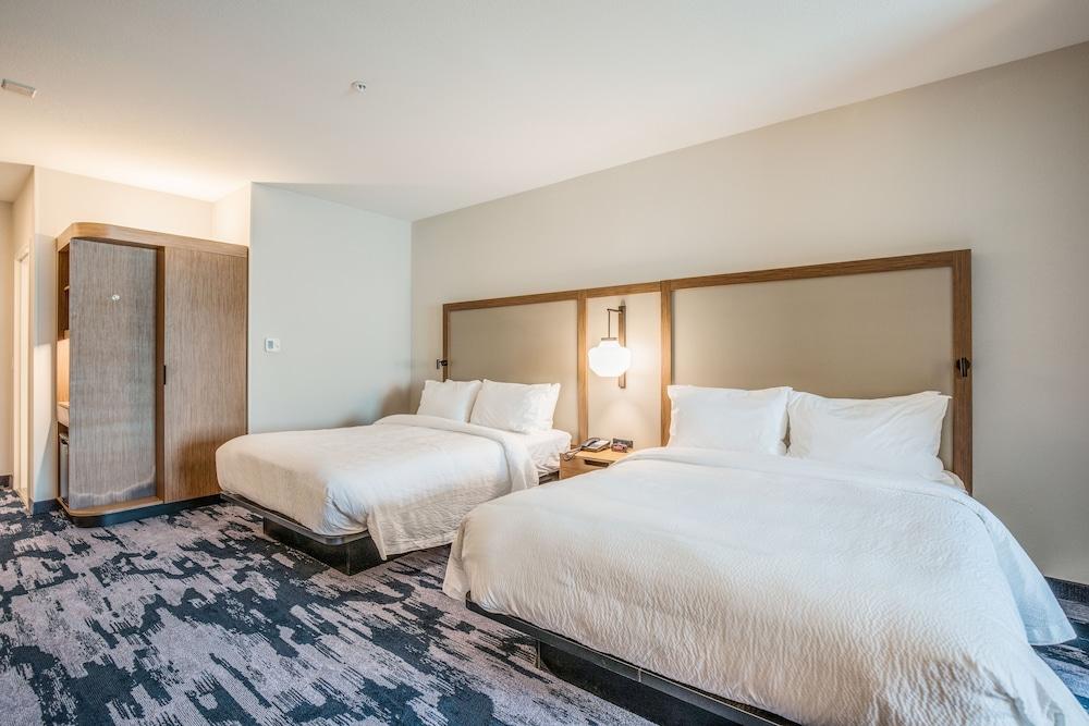 Fairfield Inn & Suites by Marriott Whitewater