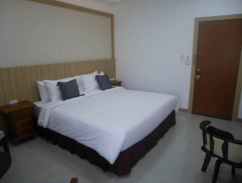 Nine Smiths Hotel Chiang Mai