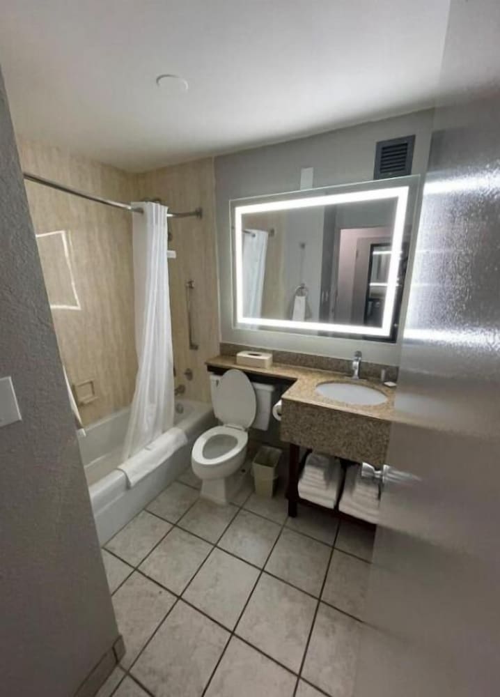 Pine Lake Resort and Banquets