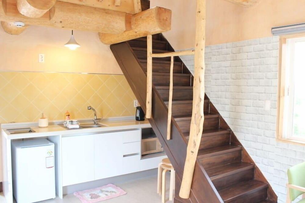 Jeju Bijarim Midam Pension