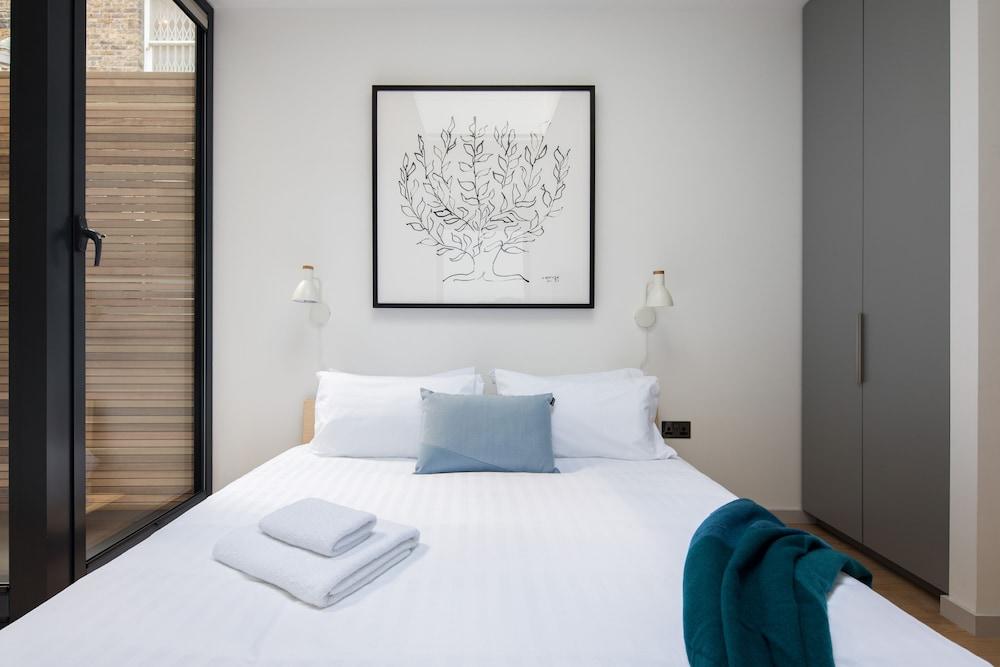 Hausd - Oxford Street