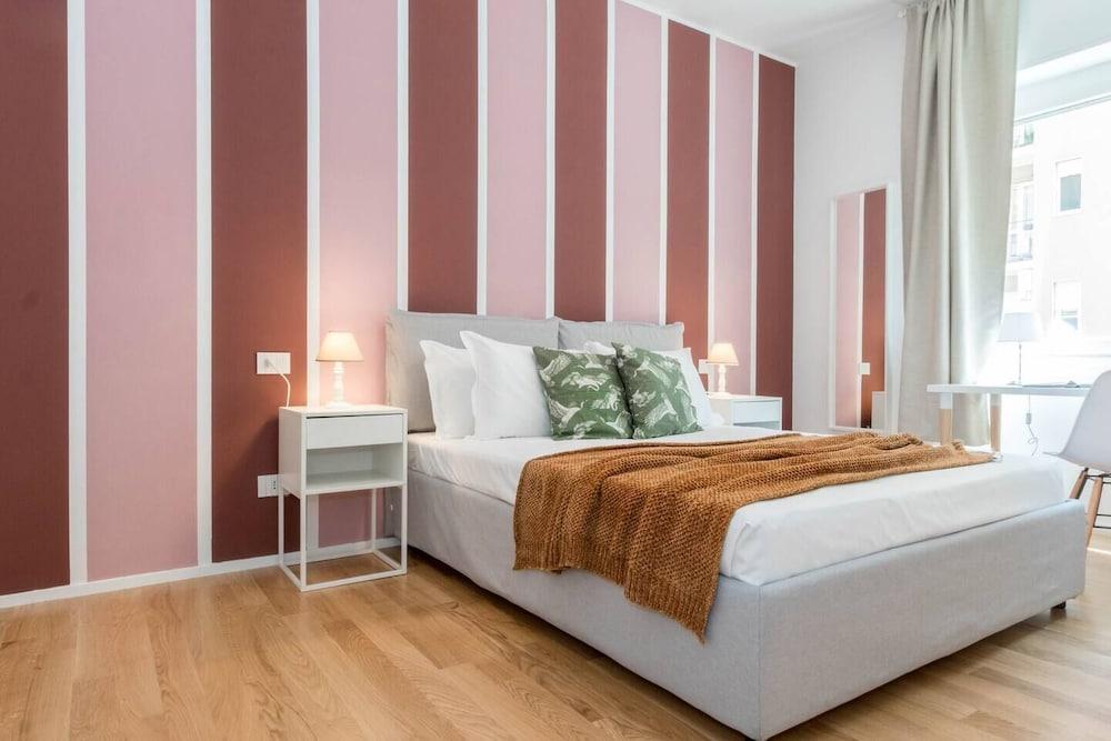 JOIVY Lotto Square Apartment 2