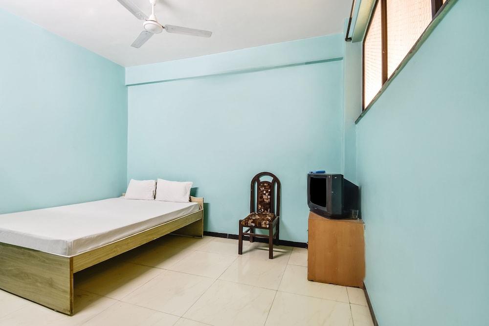 SPOT ON 48601 Shivneri Lodge