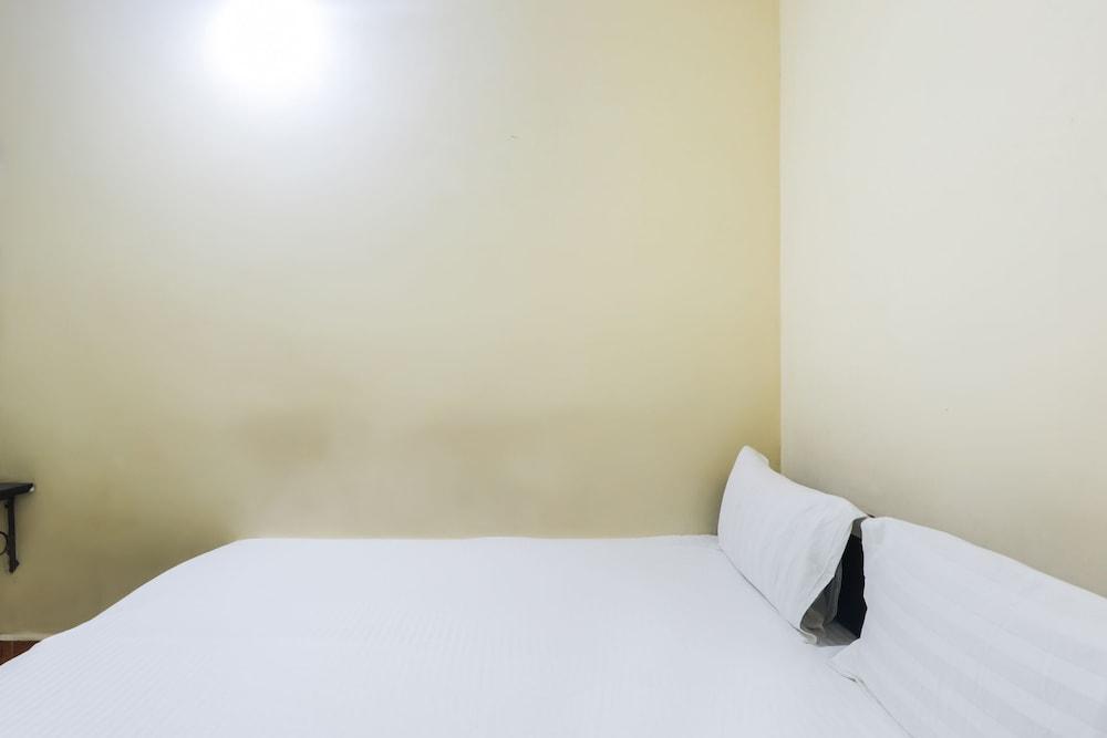 SPOT ON 48832 Balaji Parisar