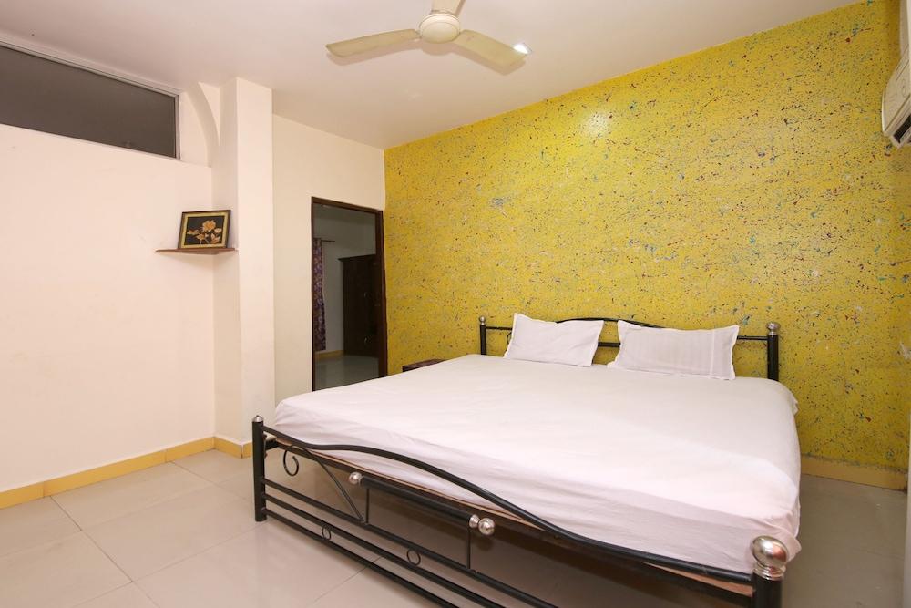 SPOT ON 44921 Hotel Satkar