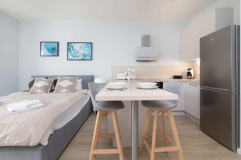 Jaktorowska Bright Studio