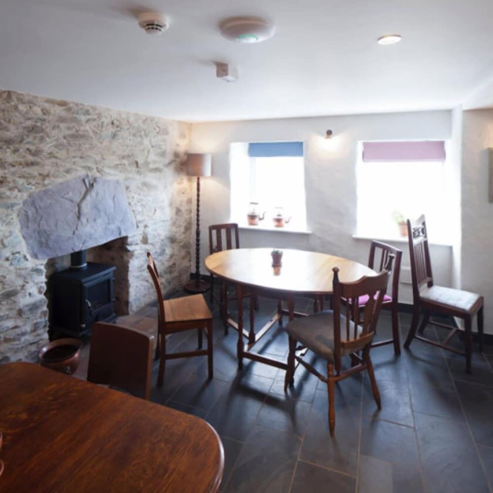 Black Lion Bed & Breakfast