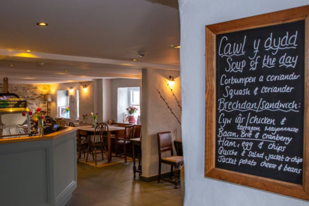 Black Lion Bed & Breakfast