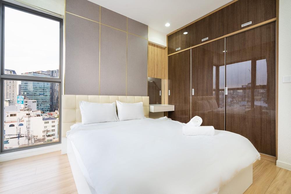 Justay Millennium Riverside