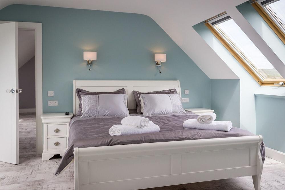 Baybridge House, Sky Road