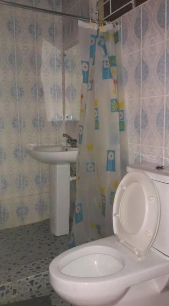 Bluegum Avenue Lodge