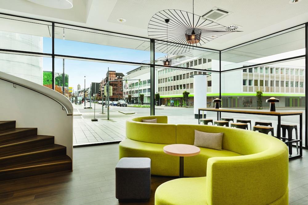 Super 8 by Wyndham Koblenz