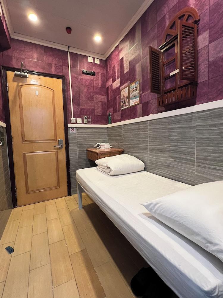 Just Inn on Nathan Road