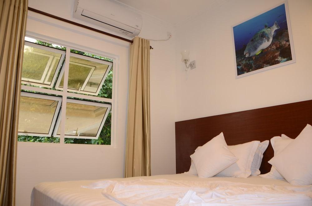 Cornerstay at Dhangethi