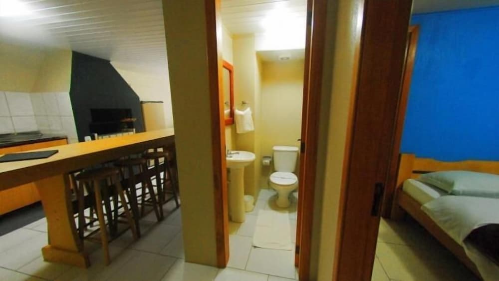 Motel Avenida - Adult Only
