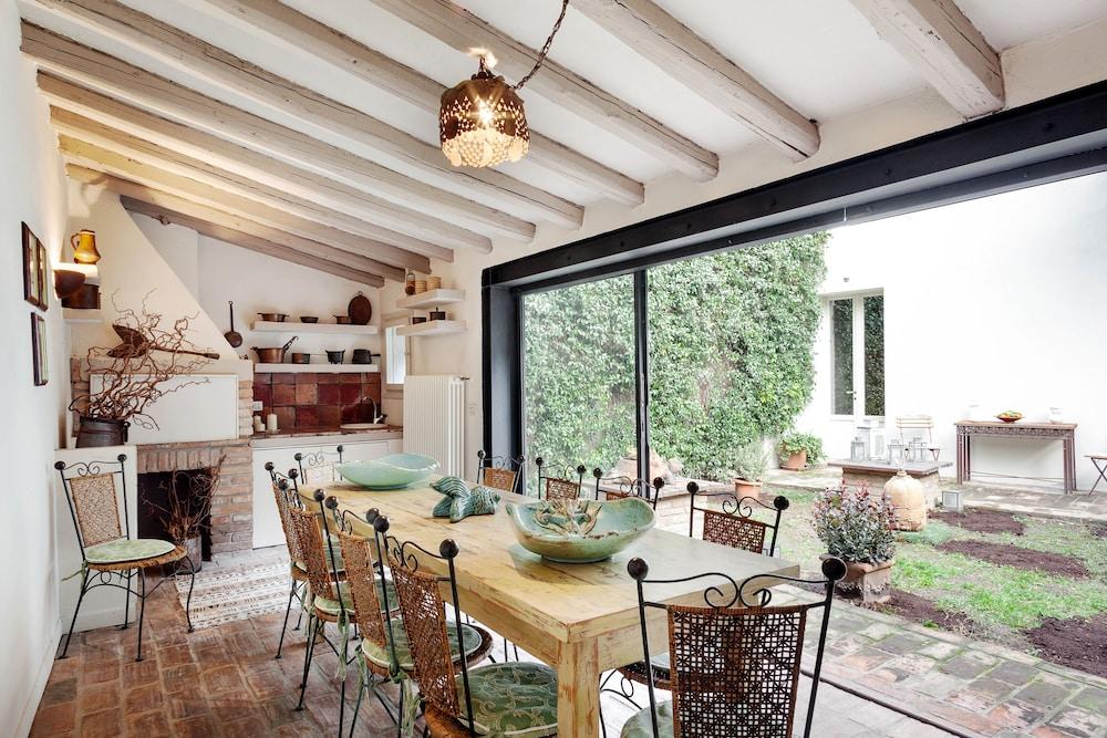 La Dimora Medievale Del Duca