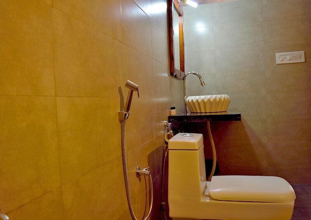 Thour Nature Resorts