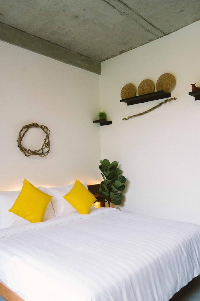 Larimar Hotel and Resort