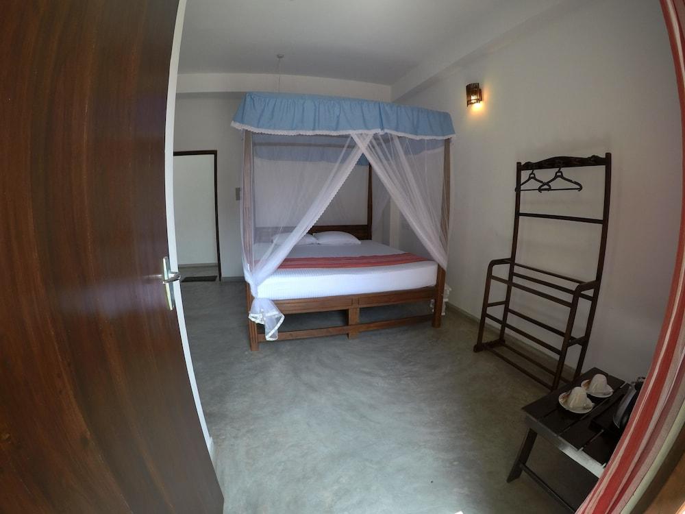 Dreamers Lodge - Hostel