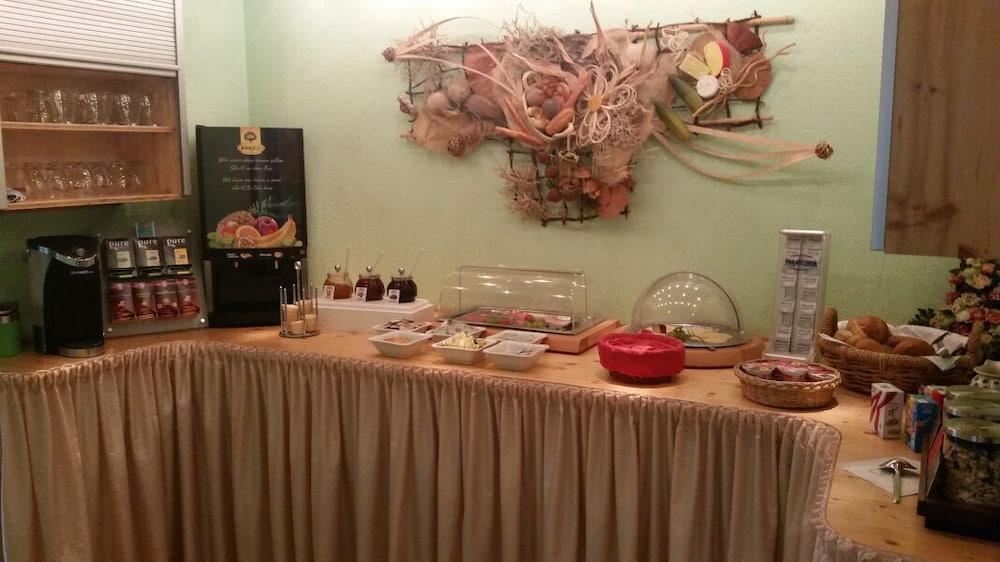 Hotel und Gaststätte Zum Grünen Baum